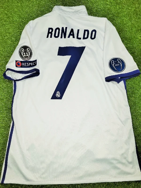 Cristiano Ronaldo Real Madrid 2016 2017 UEFA Home Soccer Jersey Shirt L SKU# S94992