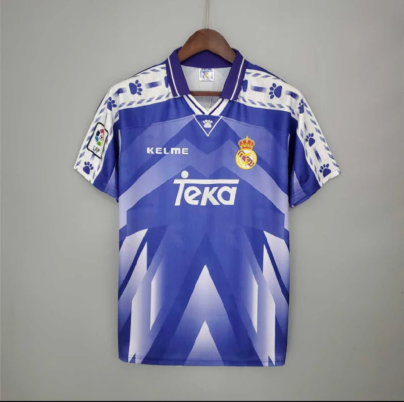 Real Madrid 1996/97 Away