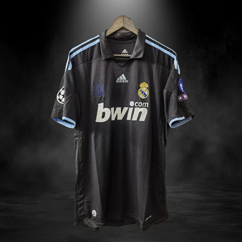 Real Madrid Retro Away Shirt 09/10