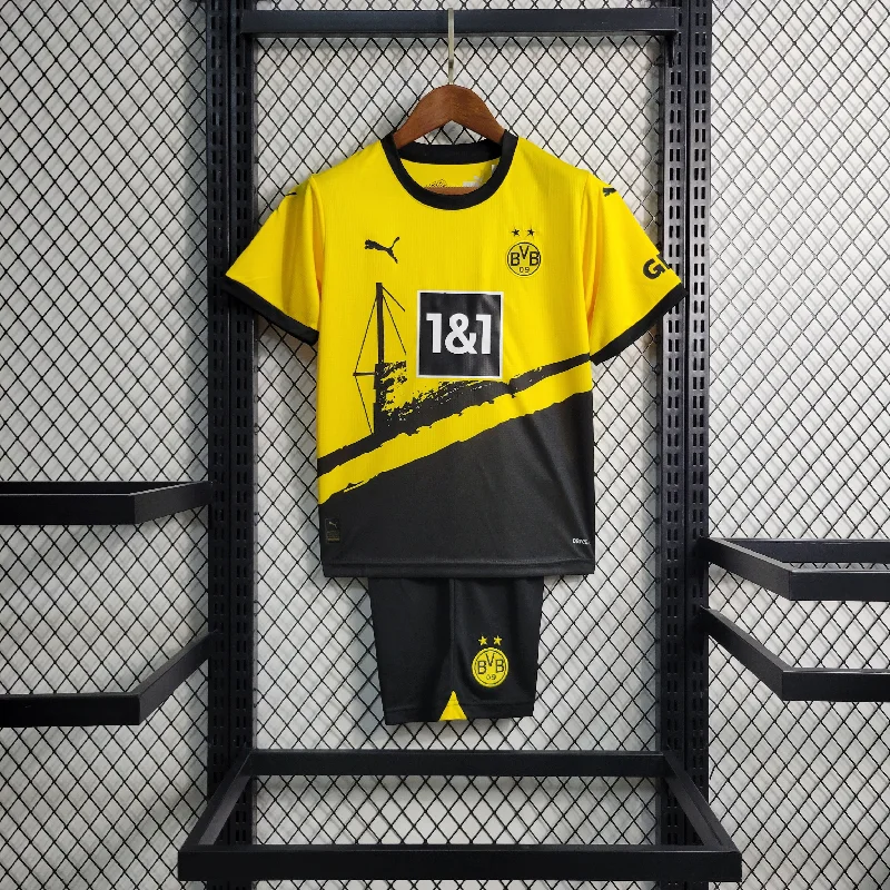 Conjunto Infantil Oficial do Borussia Dortmound 23/24 - kids