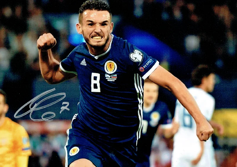 John McGinn - Scotland / Aston Villa - 12 x 8 Autographed Picture